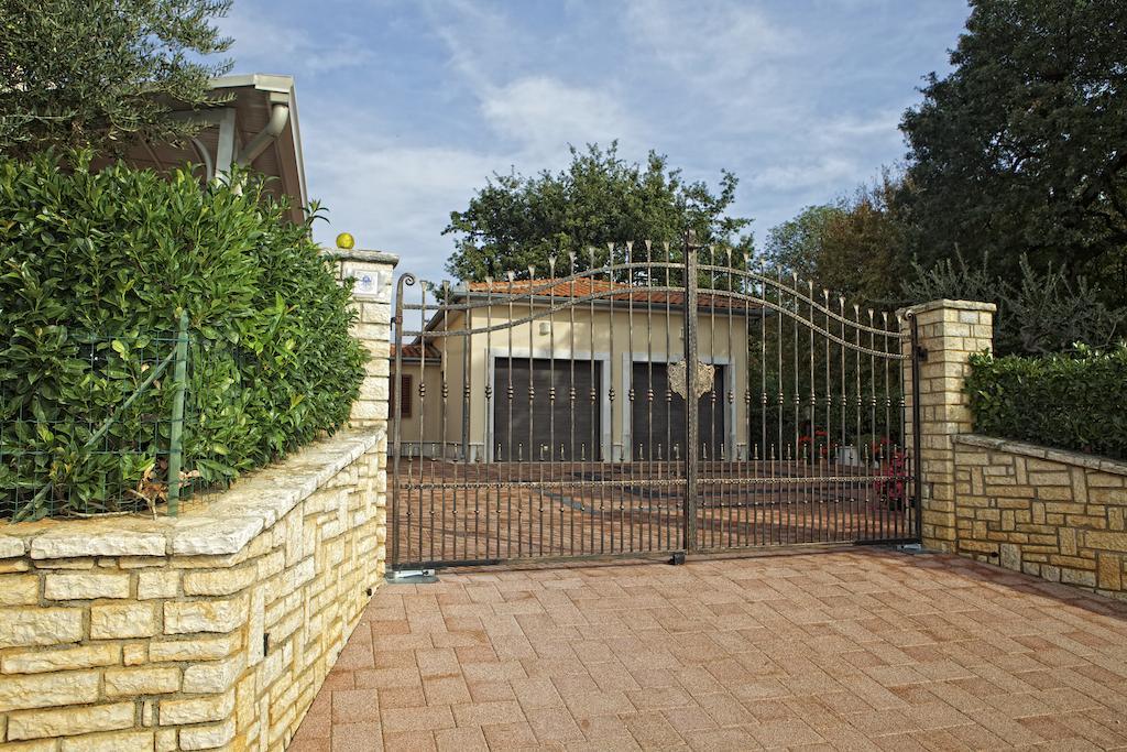 Nevija B&B Poreč Buitenkant foto