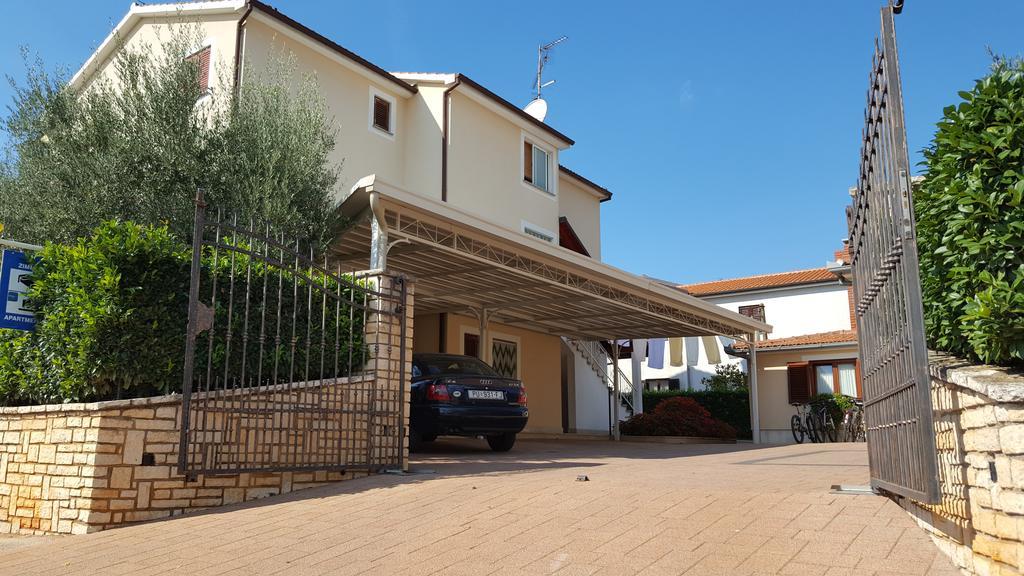 Nevija B&B Poreč Buitenkant foto