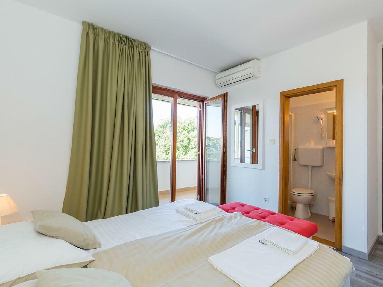 Nevija B&B Poreč Buitenkant foto
